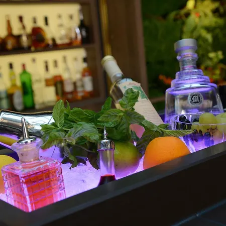 Hotel Victoria, Bw Signature Collection 4*