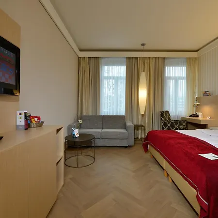Victoria, Bw Signature Collection Hotell 4*