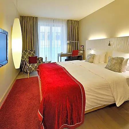 Victoria, Bw Signature Collection Hotel 4*
