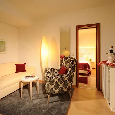 Hotel Victoria, Bw Signature Collection 4*
