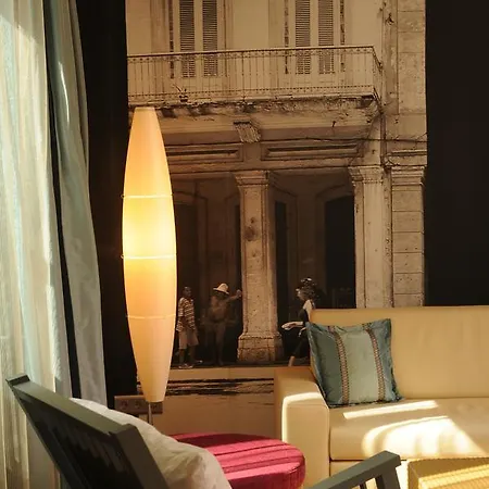 Victoria, Bw Signature Collection 4*