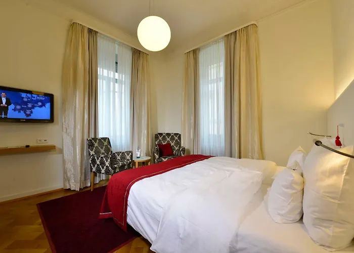 Victoria, Bw Signature Collection Hotel