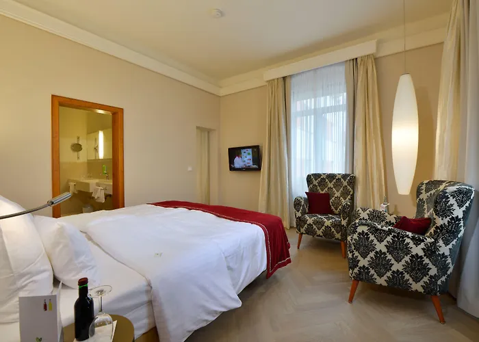 Victoria, Bw Signature Collection Hotel 4*