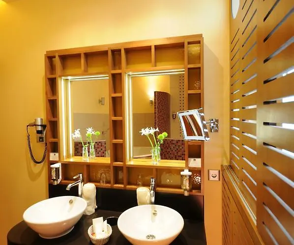 Hotel Victoria, Bw Signature Collection 4*