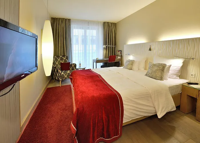 Hotel Victoria, Bw Signature Collection 4*