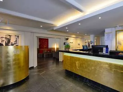 Victoria, Bw Signature Collection Hotel 4*