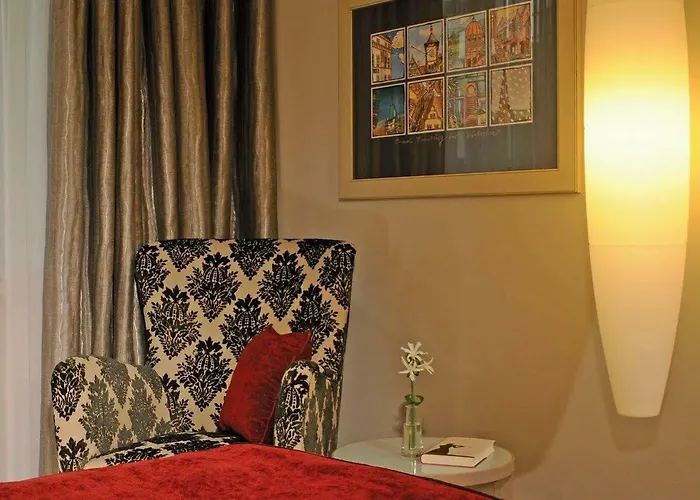 Victoria, Bw Signature Collection Hotel